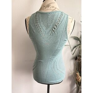 ALO YOGA Blue laser cutout mesh Lark workout running tank top women's size small